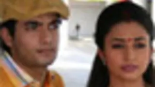 Carpet turns villian for Sharad and Divyanka Thumbnail
