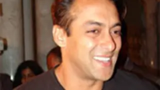 Salman sketches Aseem Merchant