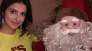 Divya's Christmas good cheer Thumbnail