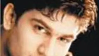 Sharad Kelkar gains by losing weight.. Thumbnail