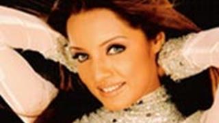 'People feel I anglicized and cannot talk in Hindi'  Celina Jaitley