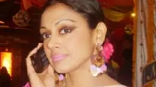 Sobhana's katti with Bollywood Thumbnail