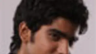 'I have to do something different to survive' - Vineet Singh Thumbnail