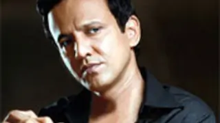 Kay Kay Menon turns stuntman (Snippets)