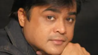 Sanjay Chhel to direct A movie with Konkana Sen And Paresh Rawal