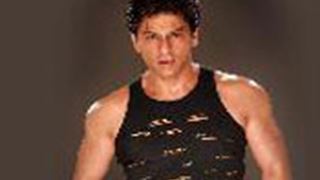 Did SRK convince Rajni to not release Kuselan in Hindi?