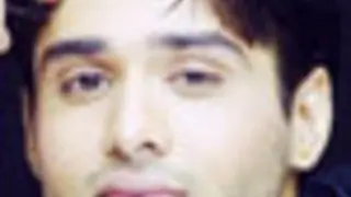Pankit Thakker has a great fall... Thumbnail