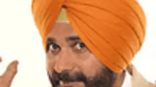 Chunky and Siddhu to judge Laughter Champions