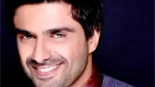 "Priyanka is over worked and under-paid"-Samir Soni Thumbnail