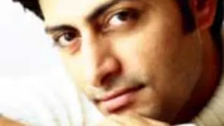 Priyanshu Chatterjee salutes the courage of our brave men in uniform Thumbnail