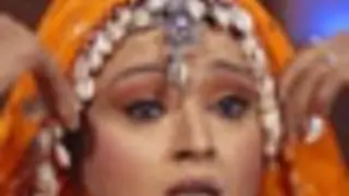 Parul Chauhan faints on Jhalak floor... Thumbnail