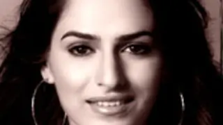 'The one who thinks of calories should not eat' - Kashmira Irani Thumbnail