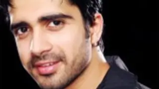 'Swimming has helped me maintain my body well' - Avinash Sachdev Thumbnail