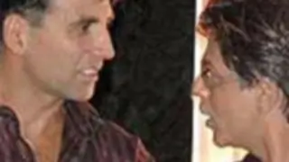 Why Akshay wanted to party with Shah Rukh? Thumbnail