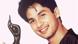 Shahid Kapoor to receive Rajiv Gandhi Award Thumbnail