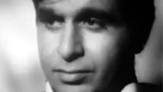 Bharat Ratna for Dilip Kumar: Bollywood rallies support Thumbnail