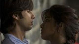 Priyanka is great...as an actress: Shahid Kapur