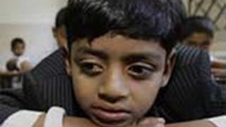 'Slumdog...' fame kid's father dies of tuberculosis