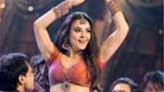 Preity ready to rock Main aur Mrs. Khanna!