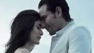 Kareena excited for hot scene with Saif! Thumbnail