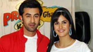 Katrina Kaif And Ranbir Kapoor rock  the mall!