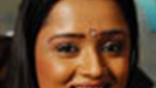 Mystery man in Parul's life?