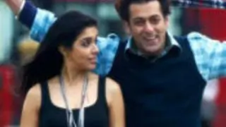 Asin, Salman - Ready? Thumbnail