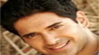 'I don't compromise in acting'- Anuj Sawhney Thumbnail