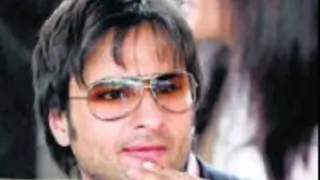 Saif Gets Candid!