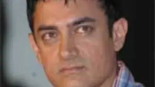Amir to do Dilip Kumar