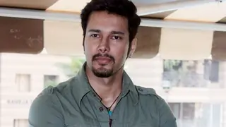 I'm secure as an actor: Rajniesh Duggall Thumbnail