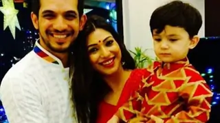 Arjun Bijlani's wife Neha has a message for their tiny tot Ayaan Bijlani! Thumbnail