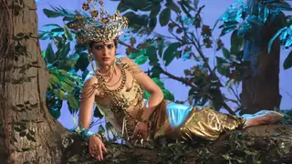 Karishma Tanna is in love with her look on Nagarjun!