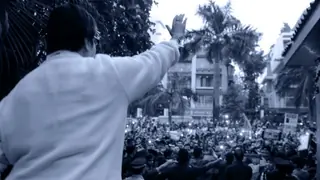 Amitabh Bachchan clocks 47 years in Bollywood thumbnail