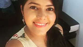Yay! This actress is set to get MARRIED next month..! Thumbnail