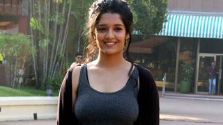 Ritika Singh plays a Pawan Kalyan fan in 'Guru'