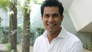 Randeep Hooda calls #Demonetization victims 'so called poors'! Thumbnail