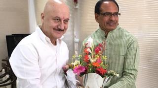 Anupam Kher meets Madhya Pradesh CM Thumbnail