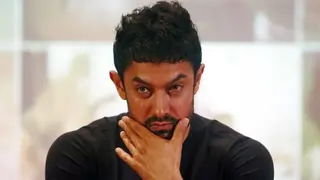 Here's why Aamir Khan WON'T attend Coldplay's India concert Thumbnail