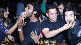 When the cast of Jaana Naa Dil Se Door 'worked hard and played harder'... thumbnail