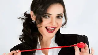 WHAAT? Sanaya Irani BAGS a NEW show..?? thumbnail