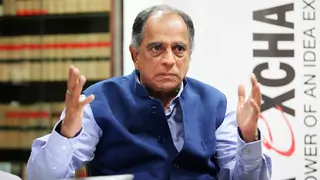 KJo can come to CBFC 'befikre' with 'Ok Jaanu': Pahlaj Nihalani Thumbnail