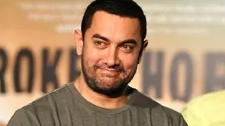 In Rajamouli's 'Mahabharata', Aamir wants to play Krishna or Karna Thumbnail