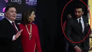 Ranbir Kapoor left EMBARASSED after dad Rishi BASHED the media Thumbnail