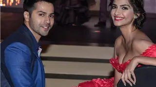 Sonam-Varun celebrate Anil Kapoor's 60th Bash with their BETTER HALF! Thumbnail