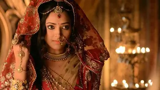Shweta Basu Prasad to play a DOUBLE ROLE in Chandra Nandini! Thumbnail