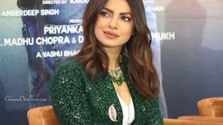Priyanka Chopra to recreate her late Father's memories in Sarvann Thumbnail