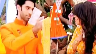 Aditya makes 'INAPPROPRIATE' advances towards Naira in Yeh Rishta... Thumbnail