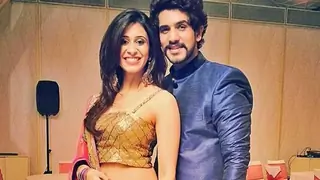 Kishwer tweets a picture from the sets of Big Memsaab! Thumbnail
