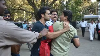 Pulkit Samrat files for DIVORCE, gets in a heated brawl with the media Thumbnail